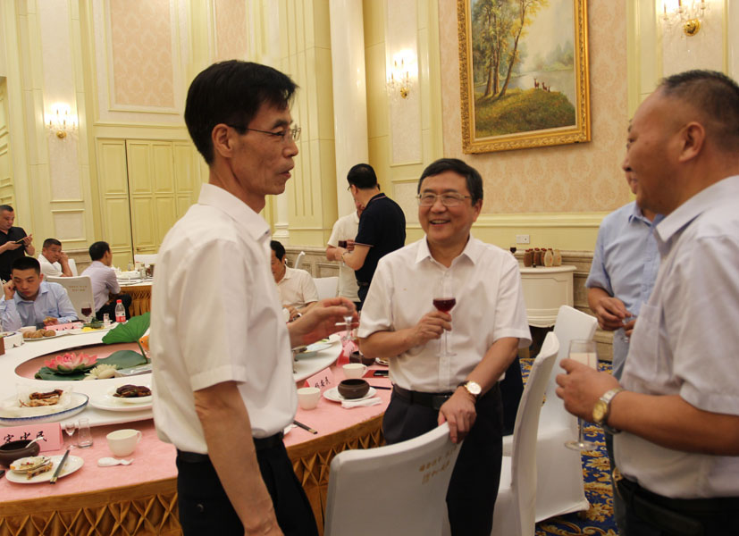 楊安民從業(yè)卅五周年系列報(bào)道--“璀璨卅五年，榮耀共分享”紀(jì)念晚宴